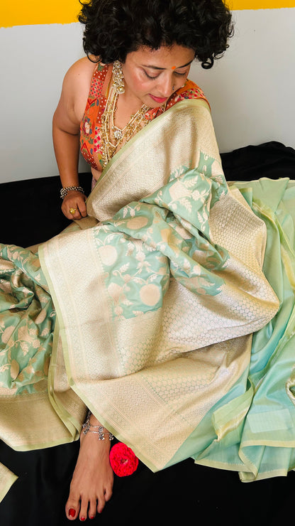 GUL MEHENDI