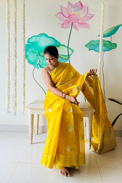 MUSKAAN